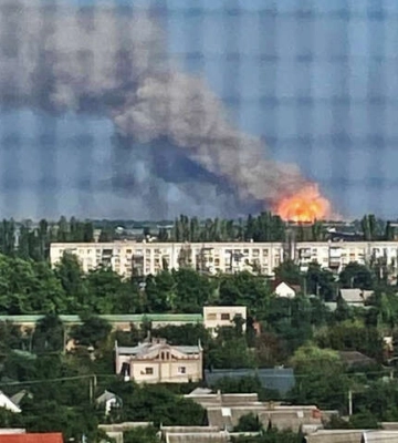 ВСУ нанесли мощный удар по складам оккупантов под Херсоном – СМИ (видео)