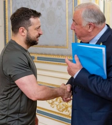 Голова Сенату Франції зустрівся із Зеленським у Києві