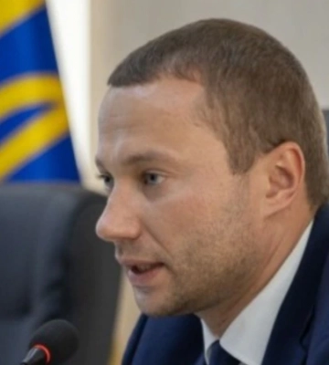 Донеччина: російські війська обстріляли Часовий Яр, під завалами щонайменше 30 людей – ОВА