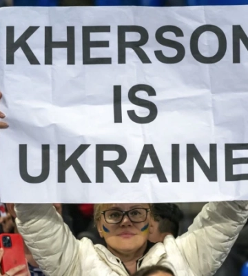 Депутат облради заявив про обстріл російської військової частини в Херсоні
