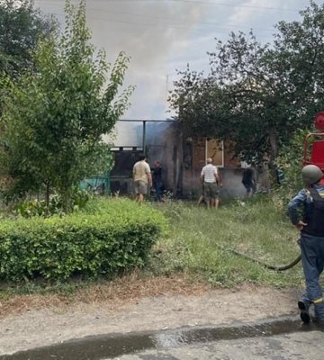 Двоє людей загинули та п’ятеро отримали поранення в результаті обстрілів у Донецькій області