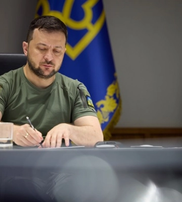 Багато говорили про &quot;оперативну паузу&quot; окупантів, але за добу було 34 нальоти авіації, - Зеленський