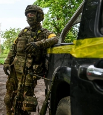 Украинские бойцы показали первое видео из освобожденной Ивановки на Херсонщине