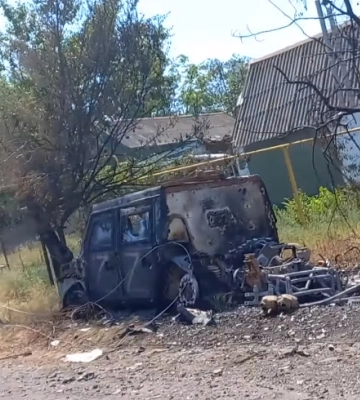 Залишилась тільки &quot;мертва&quot; ворожа техніка: ЗСУ показали звільнене село на Херсонщині