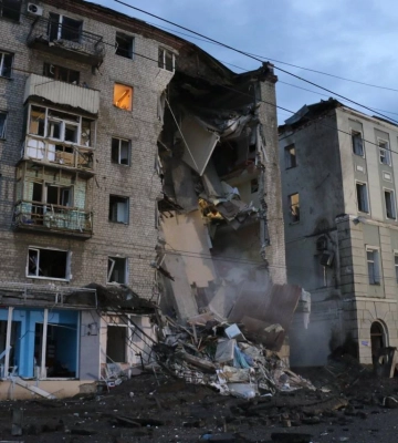 Рашисти обстріляли Харків ракетами: троє загиблих та 28 поранених