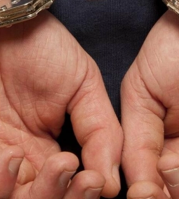В Одесі затримали групу зловмисників, які пограбували двох переселенців