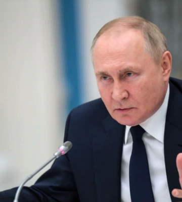 Путін вирішив спростити отримання громадянства Росії для всіх українців