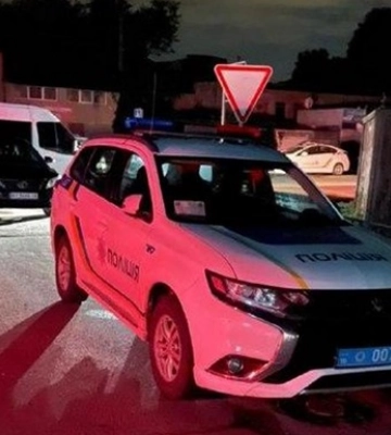 В Броварах мужчина стрелял в полицейских