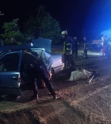 У Запоріжжі на Набережній сталася серйозна ДТП: є постраждалі