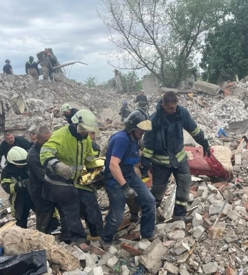 Під завалами в Часовому Яру знайшли вже більше 30 загиблих