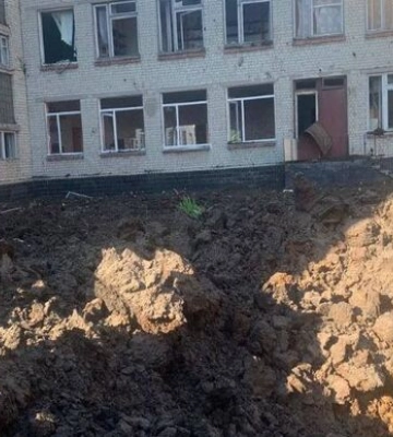 Обстріли Харківщини та Миколаївщини: пошкоджено школу, зруйновано дитячий садок