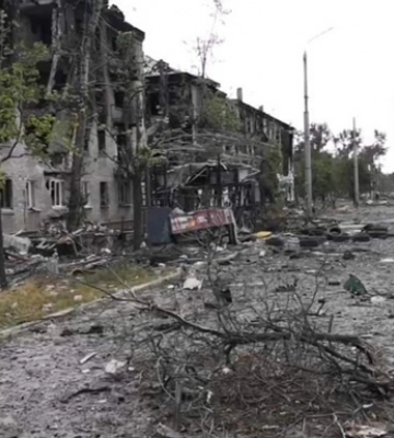 Гайдай заявив про гумкатастрофу на Донбасі