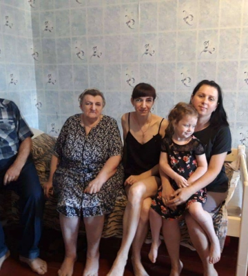 В Дніпрі за підтримки «Благодійного фонду Геннадія Гуфмана» продовжує працювати пункт для вимушених переселенців. Відео