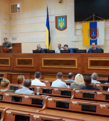 Голова Одеської ОВА на сесії облради прозвітував про кроки для повного відновлення роботи портів регіону