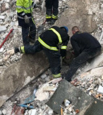 Рятувальники виявили ще два тіла під час розбирання завалів зруйнованого п&#039;ятиповерхового будинку у м. Часів Яр, загальна кількість загиблих зросла до 43