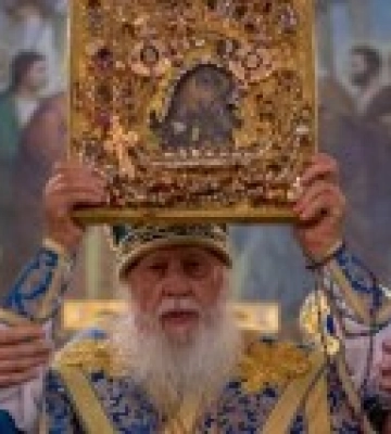 Архиереи и священники УПЦ объехали Одессу с чудотворной иконой Богородицы Архиереи и священники УПЦ объехали Одессу с чудотворной иконой Богородицы