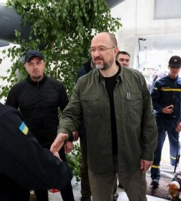 Шмигаль нагородив саперів, які займаються розмінуванням Чернігівщини. ФОТОрепортаж