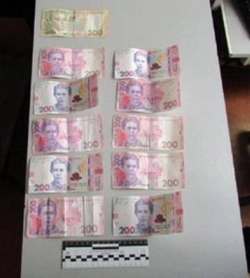 Мешканця Рівненщини оштрафували на 17 тис. грн за хабар під час допиту у поліції