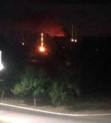 Місто засинає – прокидається HIMARS: у Новій Каховці знову &quot;феєрверк&quot;, фото та відео