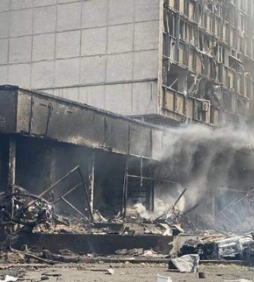 В Виннице открыли мобильный пункт для поиска пропавших после ракетного удара