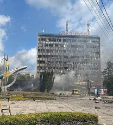 Появилось видео первых минут после теракта России в Виннице