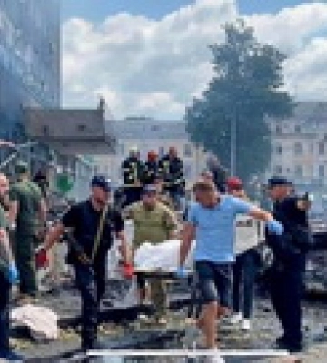 Реакція Заходу на обстріл Вінниці, трибунал для верхівки РФ, криза в Італії: головне за день