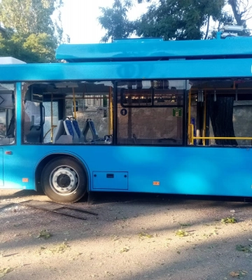 В Николаеве под российский обстрел снова попало троллейбусное депо (ФОТО, ВИДЕО)
