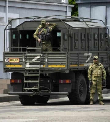 Оккупанты спешно вывозят военную технику из Мелитополя