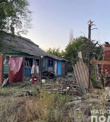 Рашисти обстріляли житлові будинки Донеччини: є загиблі та поранені 