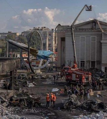 Наслідки російського терору. Зеленський оприлюднив фото з Вінниці та Миколаєва