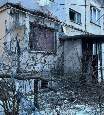 Новая Каховка попала под обстрел, оккупанты сообщают о погибшей и раненых