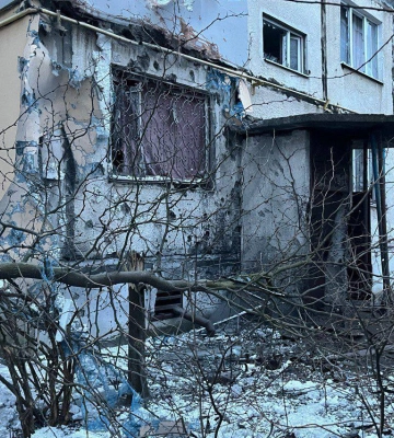 Нова Каховка потрапила під обстріл, окупанти повідомляють про загиблу та поранених