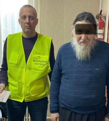 На Закарпатті видворять настоятеля монастиря УПЦ через російський паспорт
