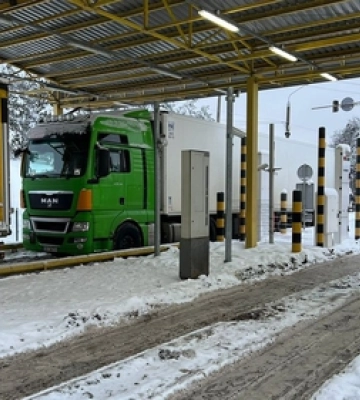 На міжнародних пунктах пропуску на Волині фіксують скупчення транспорту