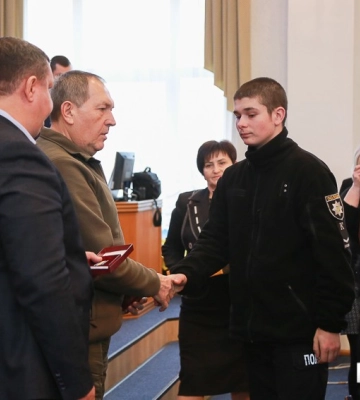 Рідні загиблих захисників України отримали нагороди у Кропивницькому (ФОТО)