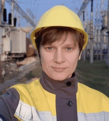 Перша леді розповіла про жінок, які ремонтують електромережі під час війни