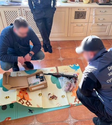 Поліція провела другий етап міждержавної спецоперації з нейтралізації діяльності організованого злочинного угруповання
