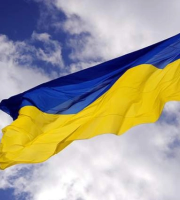 Люди ждут ВСУ: в Крыму начал развеваться украинский флаг