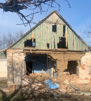 Двоє дітей постраждали через обстріл на Запоріжжі, на них обвалилася стіна будинку – Старух