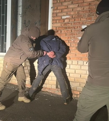 Затримано агента РФ, який наводив удари на школу і лікарню в Лимані