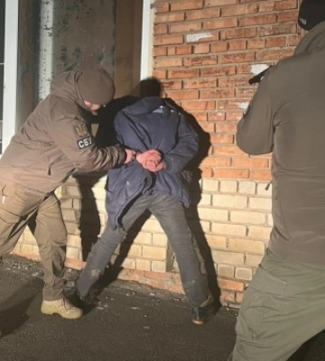 На Донеччині СБУ затримала російського агента, який навів ракетний удар по школі та лікарні