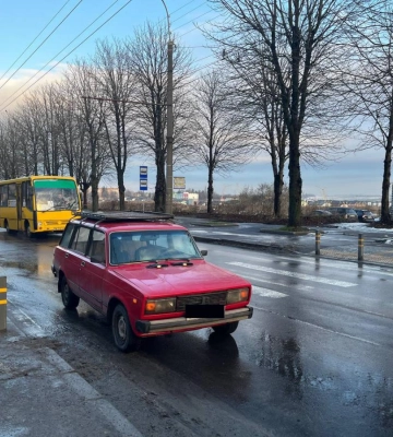 У Рівному в ДТП постраждали двоє пішоходів (ФОТО)
