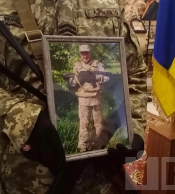 У Полтаві попрощалися із захисником В’ячеславом Козиним