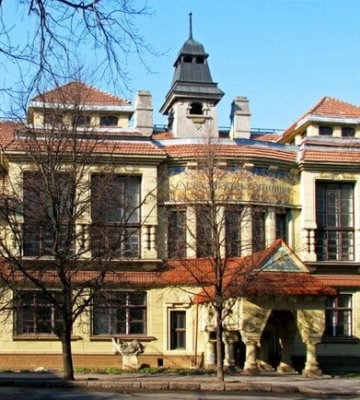 Мінкульт збирає кошти на відновлення Харківської академії дизайну