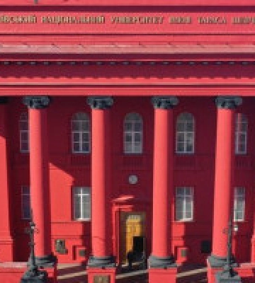 Заміну вікон в пошкодженому війною навчальному корпусі КНУ Шевченка оцінили в 3 млн гривень
