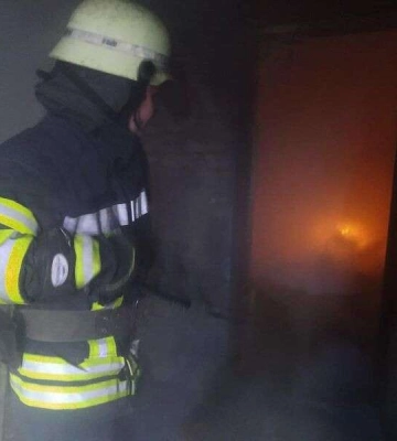В Синельниківському районі під час ліквідації пожежі в покинутій будівлі виявлено тіло чоловіка