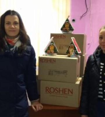 Адміністрація одеського ринку «7 кілометр» привітала своїх підшефних із прийдешніми святами