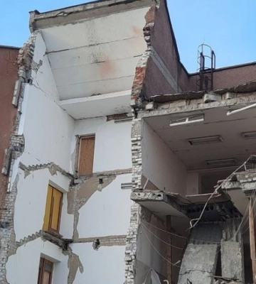 У Миколаєві відновлюють пошкоджену окупантами будівлю ЧНУ імені Петра Могили