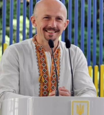 Кореспондента УНІАН Дмитра Хилюка викрали росіяни в березні на Київщині. Його місце перебування досі не відоме
