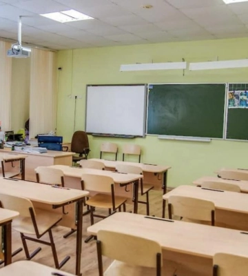 Учні Рівного ідуть на канікули